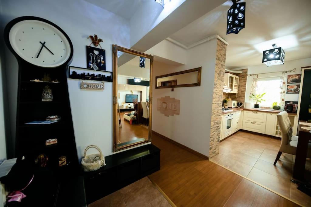 Apartament Lux Crialy - 75 M2 - Free Parking Timişoara Buitenkant foto
